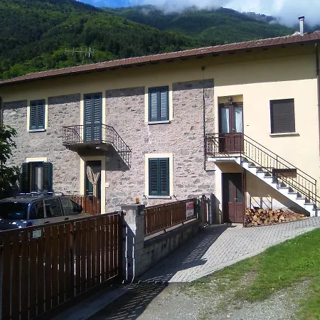 Bed and breakfast Dolcimele Dubino